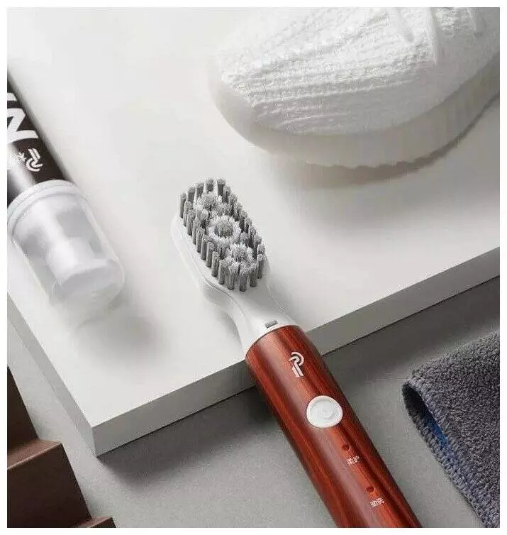 Электрическая щетка для обуви Xiaomi Pulin Sonic Vibrating Shoe Brush (PL- A8) Wood (Дерево) Электрическая щетка для обуви Xiaomi Pulin Sonic Vibrating Shoe Brush (PL- A8) Wood (Дерево)