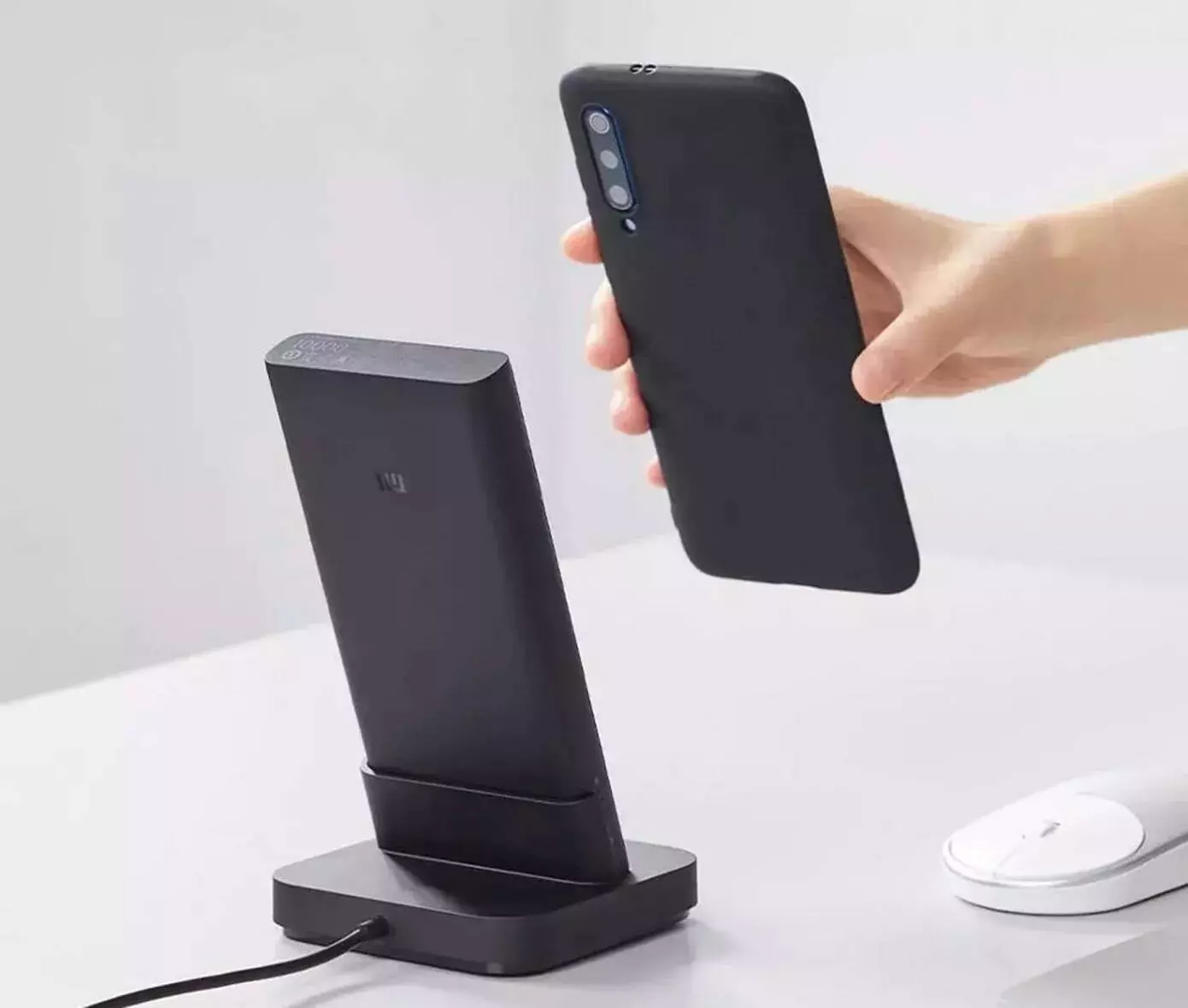 Аккумулятор Xiaomi Wireless Power Bank 10000 mAh 30W (WPB25ZM) Black (Черный) Аккумулятор Xiaomi Wireless Power Bank 10000 mAh 30W (WPB25ZM) Black (Черный)