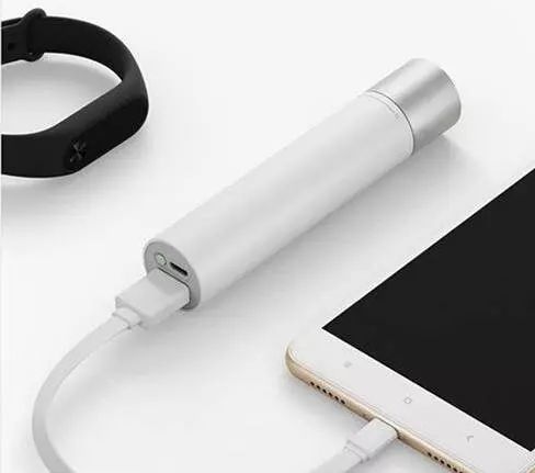 Фонарь Xiaomi Portable Flashlight LPB01ZM White (Белый) Фонарь Xiaomi Portable Flashlight LPB01ZM White (Белый)