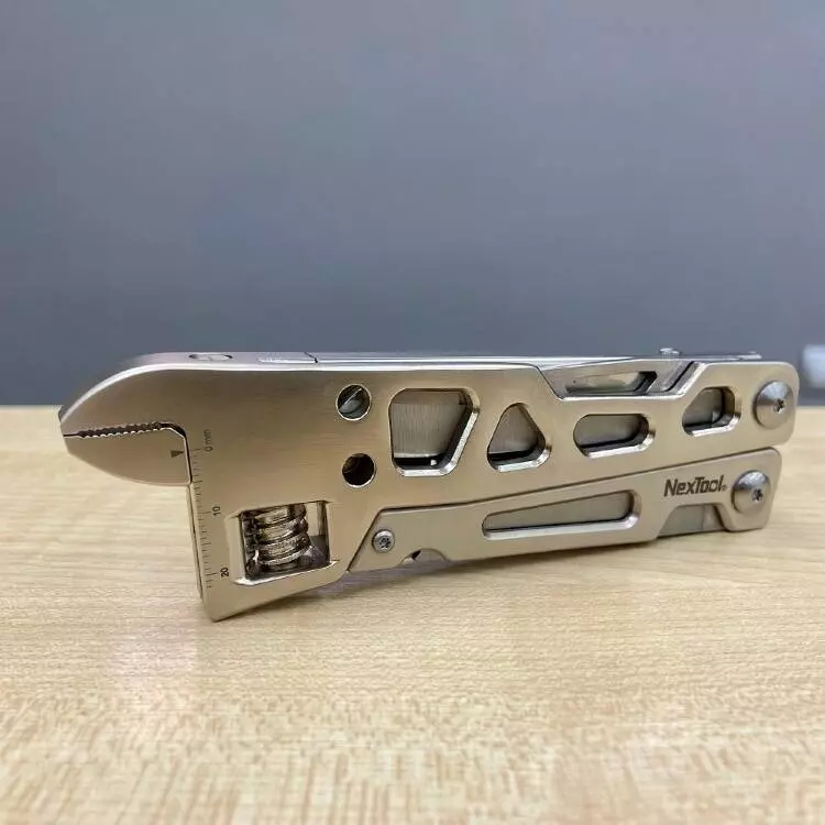Мультитул NexTool Multi-function Wrench Knife (KT5023) (9 функций) Silver (Серебристый) Мультитул NexTool Multi-function Wrench Knife (KT5023) (9 функций) Silver (Серебристый)