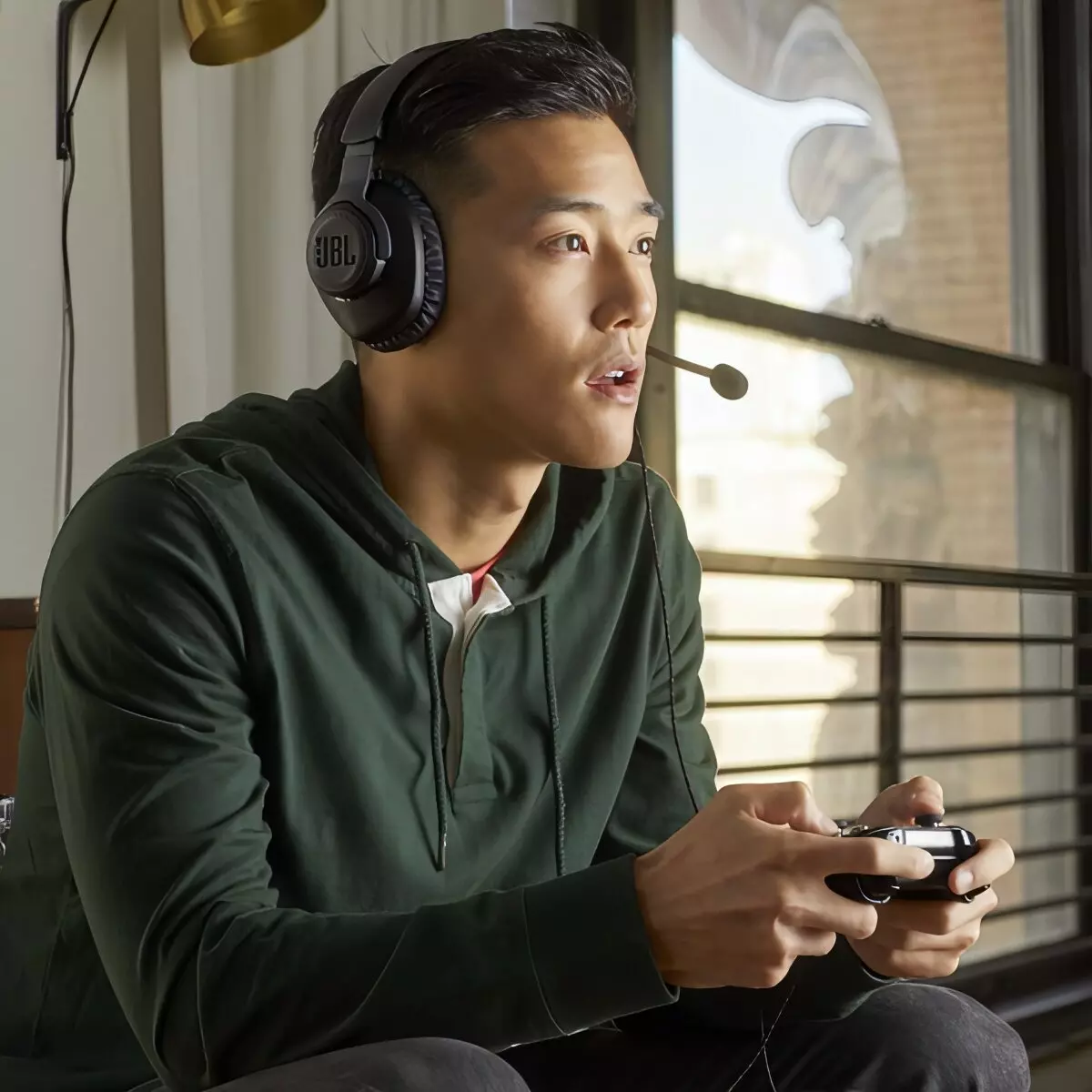 Наушники JBL Quantum 100 Black (Черный) Наушники JBL Quantum 100 Black (Черный)
