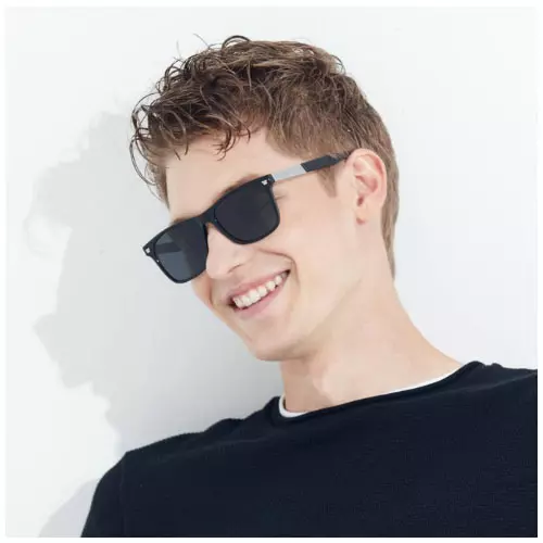 Солнцезащитные очки Xiaomi TS Travel Nylon Polarized Sunglasses Matte (SM007-0220) Black (Черный) Солнцезащитные очки Xiaomi TS Travel Nylon Polarized Sunglasses Matte (SM007-0220) Black (Черный)