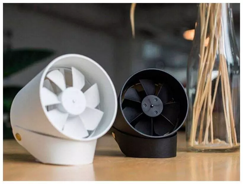 Настольный вентилятор Xiaomi VH2 USB Portable Fan Black (Черный) Настольный вентилятор Xiaomi VH2 USB Portable Fan Black (Черный)