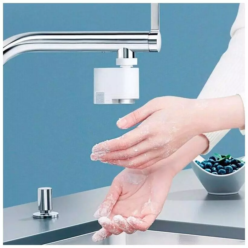 Водосберегающая насадка для крана Xiaomi Xiaoda Induction Water Saver HD-ZNJSQ-01 White (Белый) Водосберегающая насадка для крана Xiaomi Xiaoda Induction Water Saver HD-ZNJSQ-01 White (Белый)