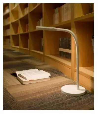 Настольная лампа Yeelight Portable LED Lamp (YLTD02YL) White (Белый) Настольная лампа Yeelight Portable LED Lamp (YLTD02YL) White (Белый)