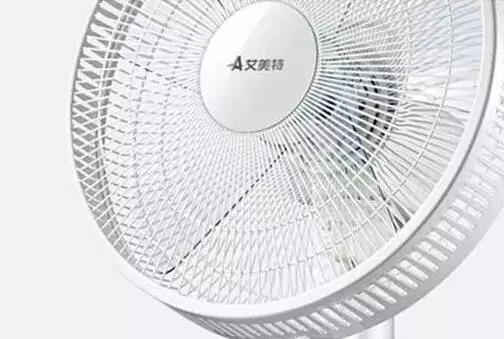 Напольный вентилятор Xiaomi Airmate Emmett Landing Fan CS35-R3 White (Белый) Напольный вентилятор Xiaomi Airmate Emmett Landing Fan CS35-R3 White (Белый)