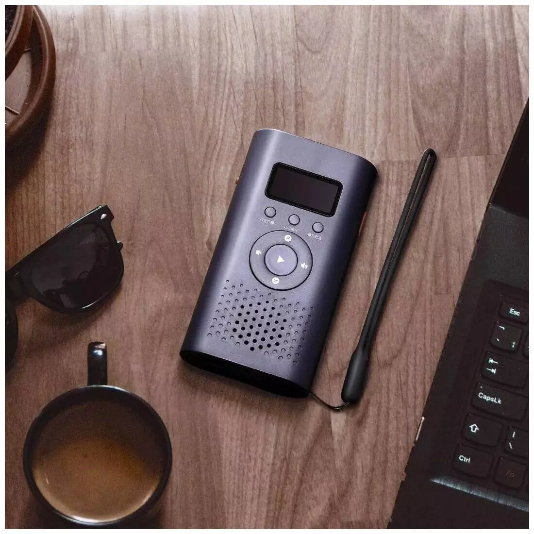 Многокофункциональный аккумулятор Xiaomi Nextool 6 в 1 Emergency Device 45000 mAh (NE20092) (радио, фонарь) Black (Черный) Многокофункциональный аккумулятор Xiaomi Nextool 6 в 1 Emergency Device 45000 mAh (NE20092) (радио, фонарь) Black (Черный)