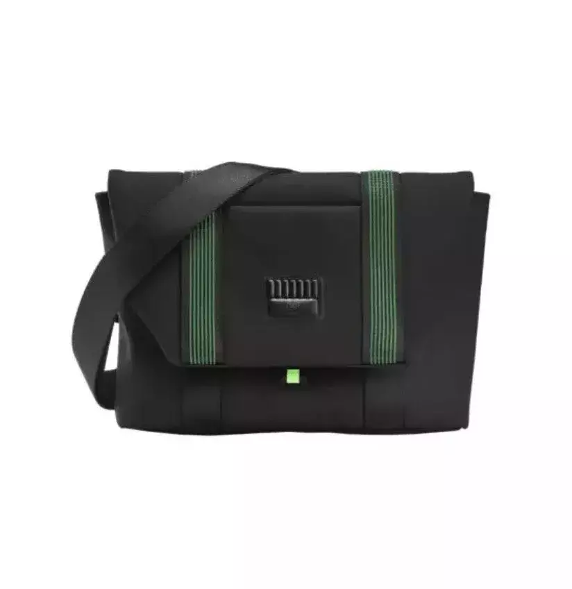 Сумка Xiaomi 90 Points NINETYGO URBAN E-USING PLUS Crossbody Bag Black (Черный) Сумка Xiaomi 90 Points NINETYGO URBAN E-USING PLUS Crossbody Bag Black (Черный)