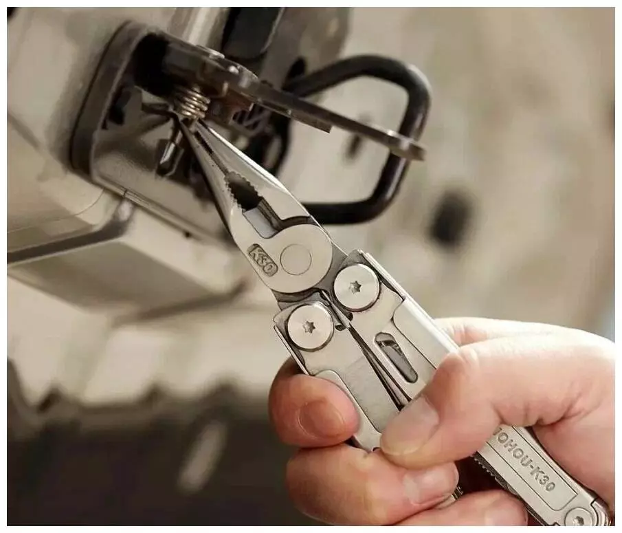 Мультитул Xiaomi HuoHou NexTool Pro K30 (HU0191) (18 функций) Silver (Серебристый) Мультитул Xiaomi HuoHou NexTool Pro K30 (HU0191) (18 функций) Silver (Серебристый)