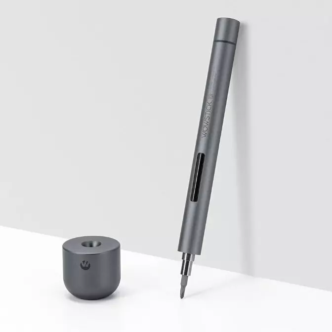 Отвертка электрическая Xiaomi Wowstick Screwdriver 1F+ TRY 20 in 1 Kit Black (Черный) CN Отвертка электрическая Xiaomi Wowstick Screwdriver 1F+ TRY 20 in 1 Kit Black (Черный) CN