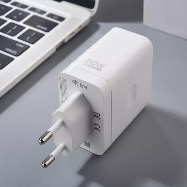 Сетевое зарядное устройство Realme SUPERVOOC 80W Power Adapter White (Белый) Сетевое зарядное устройство Realme SUPERVOOC 80W Power Adapter White (Белый)