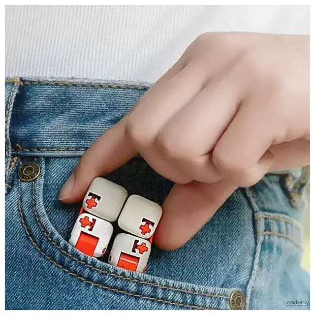 Конструктор Xiaomi Color Fingertips Blocks PLUS (ZJPS031QI) Конструктор Xiaomi Color Fingertips Blocks PLUS (ZJPS031QI)