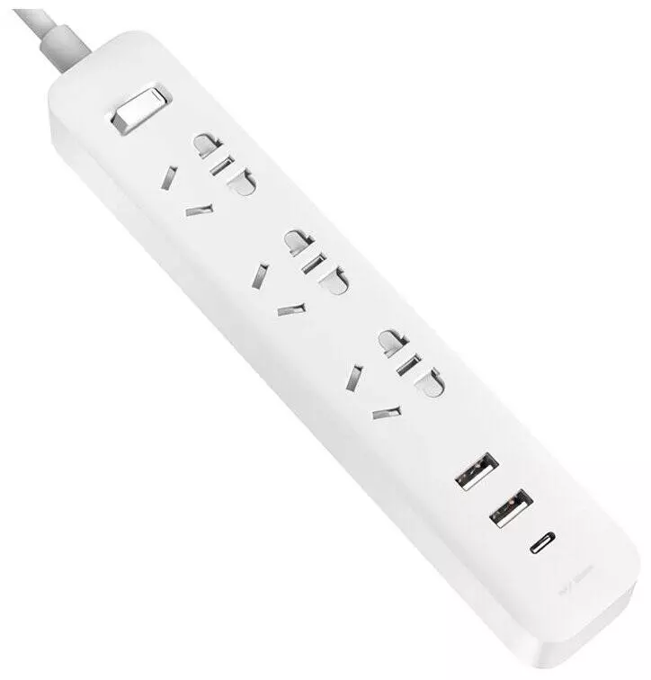 Удлинитель Xiaomi Power Strip 3 (XMCXB05QM) 1.8 м Удлинитель Xiaomi Power Strip 3 (XMCXB05QM) 1.8 м