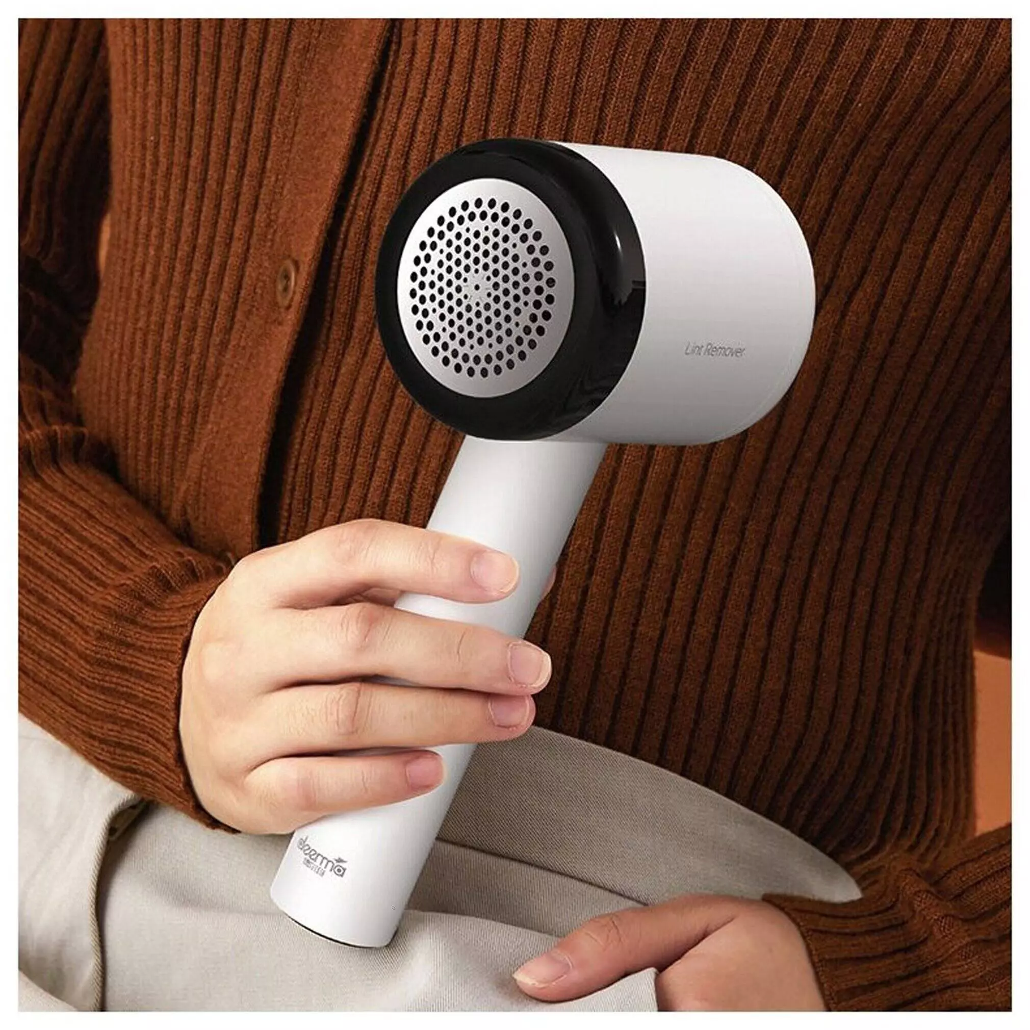 Машинка для удаления катышков Deerma Rechargeable Lint Remover MQ500 White (Белый) Машинка для удаления катышков Deerma Rechargeable Lint Remover MQ500 White (Белый)