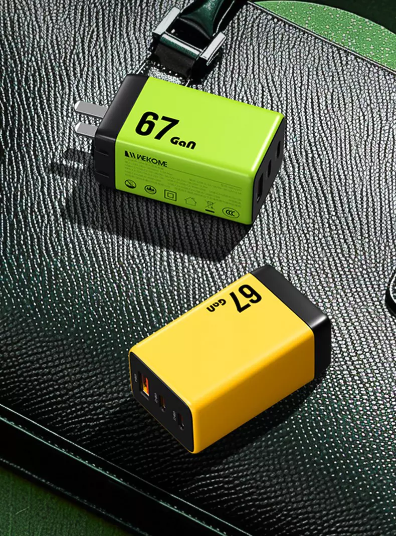Зарядное устройство WEKOME WP-U157 GaN 67W 2 Type-c +1 Green (Зеленый) Зарядное устройство WEKOME WP-U157 GaN 67W 2 Type-c +1 Green (Зеленый)