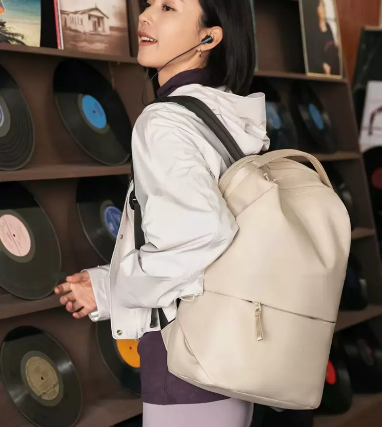 Рюкзак Xiaomi Mijia Commuting Backpack (BHR8649CN) Khaki (Хаки) CN Рюкзак Xiaomi Mijia Commuting Backpack (BHR8649CN) Khaki (Хаки) CN