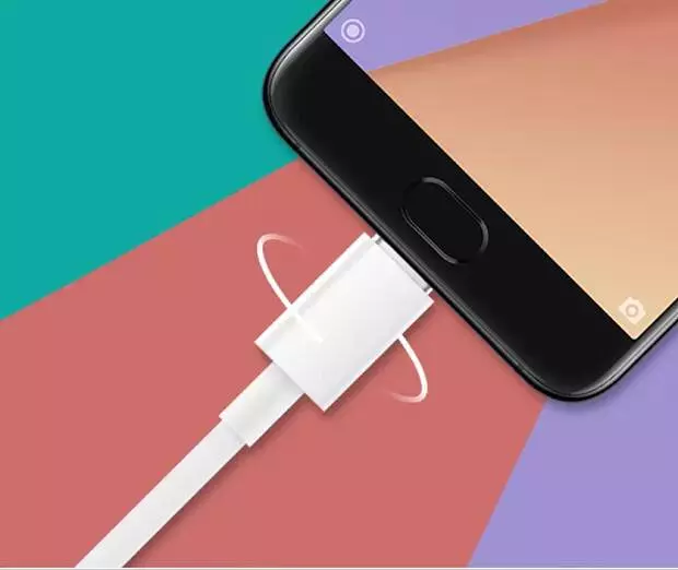 Кабель Xiaomi Type-C - Type-C 1,5m (SJX10CCZM) White (Белый) Кабель Xiaomi Type-C - Type-C 1,5m (SJX10CCZM) White (Белый)