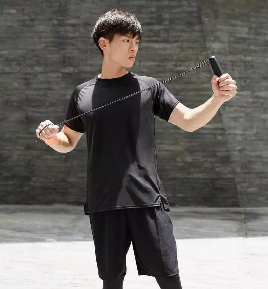 Скакалка с дисплеем Yunmai Intelligent Training Jump Rope (YMSR-P701) Black (Черный) Скакалка с дисплеем Yunmai Intelligent Training Jump Rope (YMSR-P701) Black (Черный)