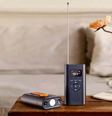 Многокофункциональный аккумулятор Xiaomi Nextool 6 в 1 Emergency Device 45000 mAh (NE20092) (радио, фонарь) Black (Черный) Многокофункциональный аккумулятор Xiaomi Nextool 6 в 1 Emergency Device 45000 mAh (NE20092) (радио, фонарь) Black (Черный)