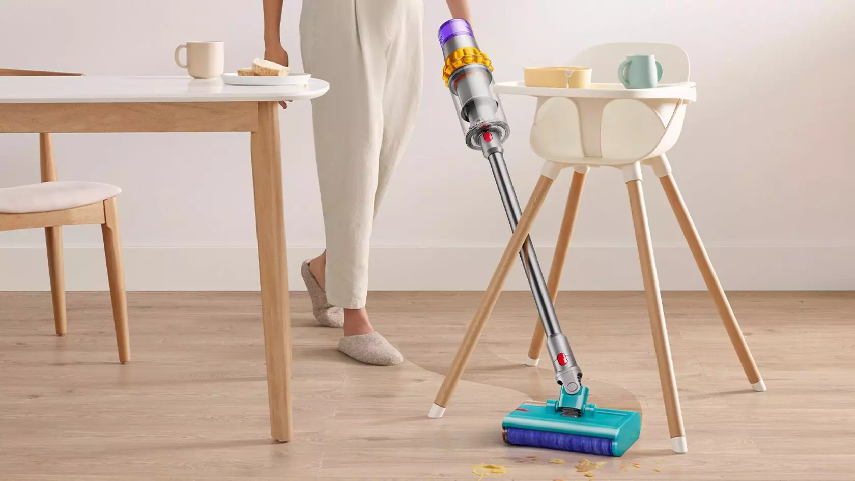 Пылесос Dyson V15s Detect Submarine Yellow Nickel (SV47) Пылесос Dyson V15s Detect Submarine Yellow Nickel (SV47)