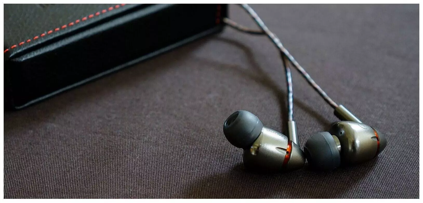 Наушники 1MORE Quad Driver In-Ear E1010 Gray (Серый) Global Version