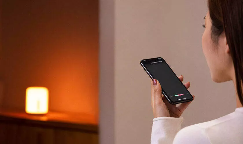 Ночник Xiaomi Bedside Lamp 2 (MJCTD02YL) White (Белый) Ночник Xiaomi Bedside Lamp 2 (MJCTD02YL) White (Белый)