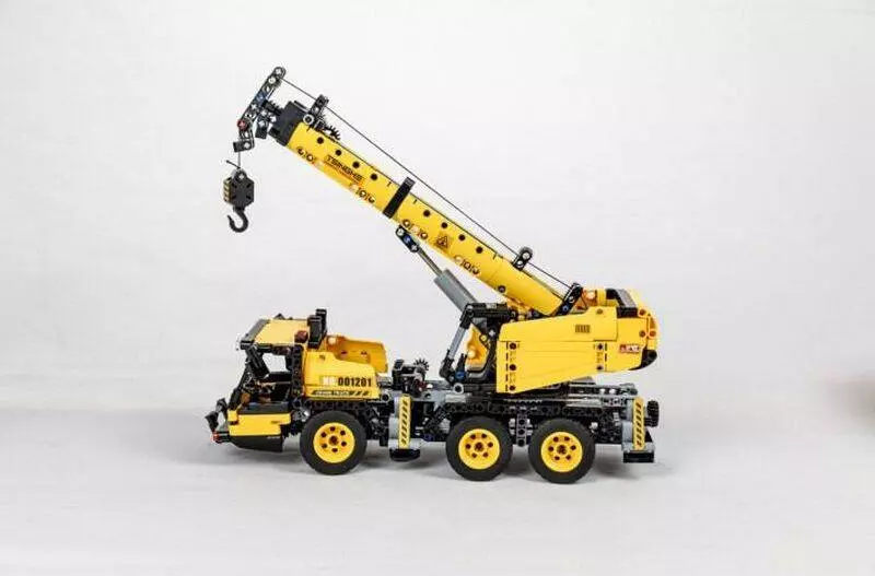 Конструктор Onebot Engineering Crane OBGCD56AIQI 716 PCS Yellow (Желтый) Конструктор Onebot Engineering Crane OBGCD56AIQI 716 PCS Yellow (Желтый)