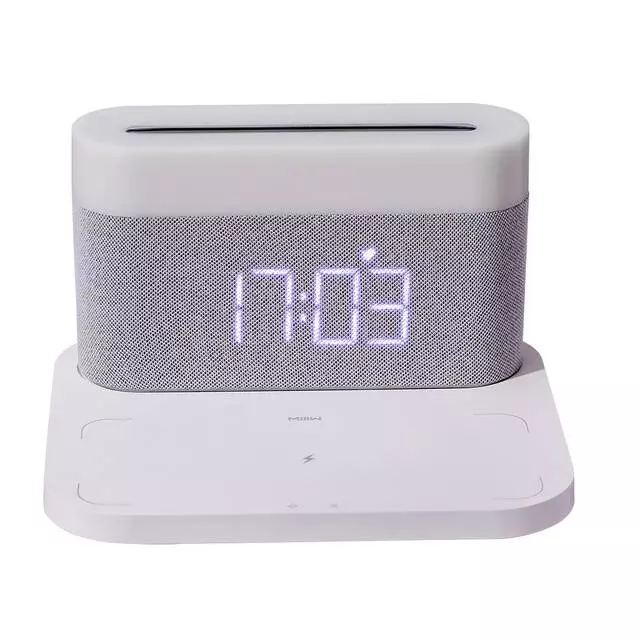 Ночник Xiaomi VFZ Led Lamp Wireless Charger Black (C-WCLL-C01) White (Белый) Ночник Xiaomi VFZ Led Lamp Wireless Charger Black (C-WCLL-C01) White (Белый)