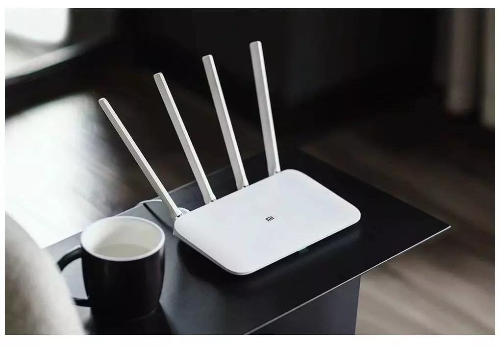 Wi-Fi роутер Xiaomi Wi-Fi Router 4C White (Белый) Wi-Fi роутер Xiaomi Wi-Fi Router 4C White (Белый)