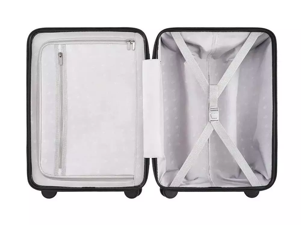 Чемодан 90 Points Seven Bar Suitcase 20" 33 л Black (Черный) Чемодан 90 Points Seven Bar Suitcase 20" 33 л Black (Черный)