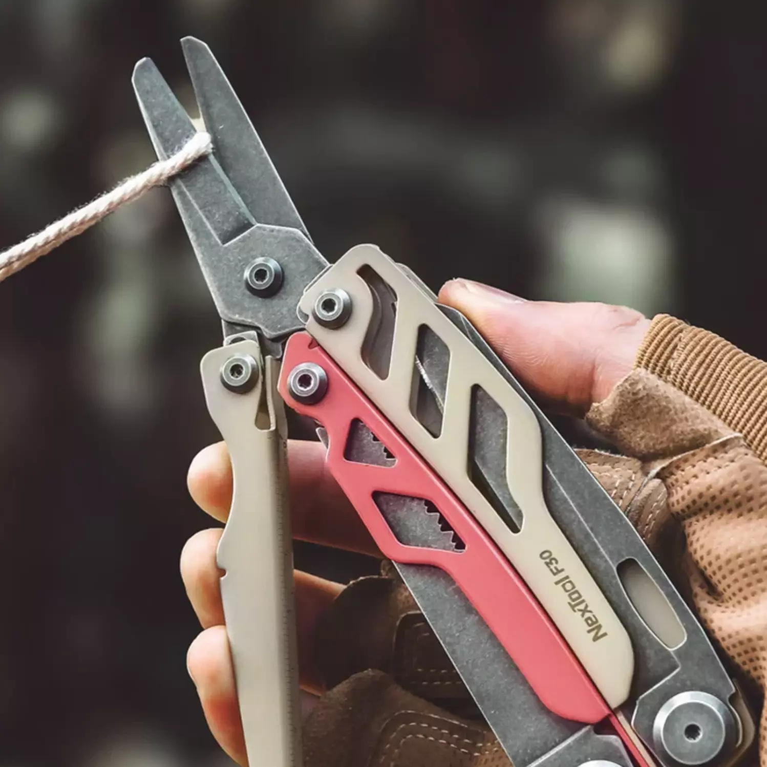 Мультитул Xiaomi NexTool Multi Functional Pliers F30 Pro (NE20203A) Мультитул Xiaomi NexTool Multi Functional Pliers F30 Pro (NE20203A)