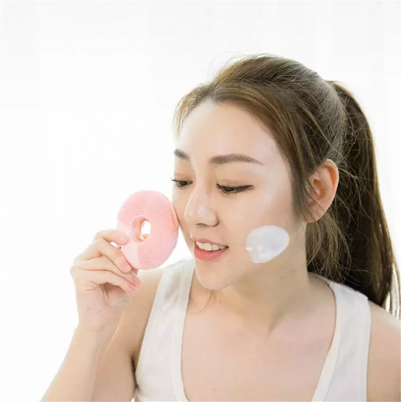 Массажер для лица с ультразвуковой очисткой Xiaomi DOCO Smart Sonic V001 Pink (Розовый) Массажер для лица с ультразвуковой очисткой Xiaomi DOCO Smart Sonic V001 Pink (Розовый)