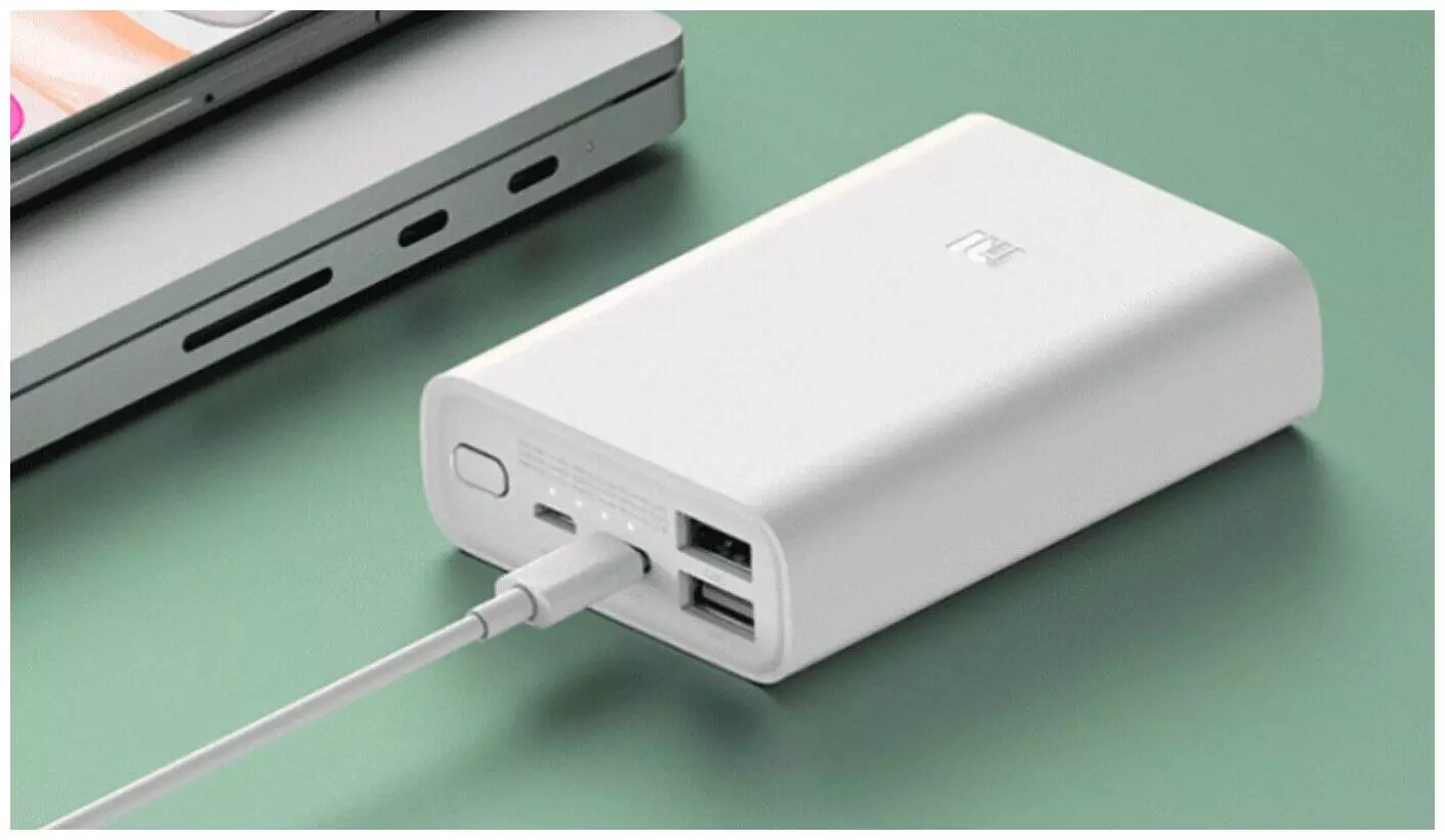 Аккумулятор Xiaomi Power Bank 10000mAh Pocket Version (PB1022ZM) White (Белый) CN Аккумулятор Xiaomi Power Bank 10000mAh Pocket Version (PB1022ZM) White (Белый) CN