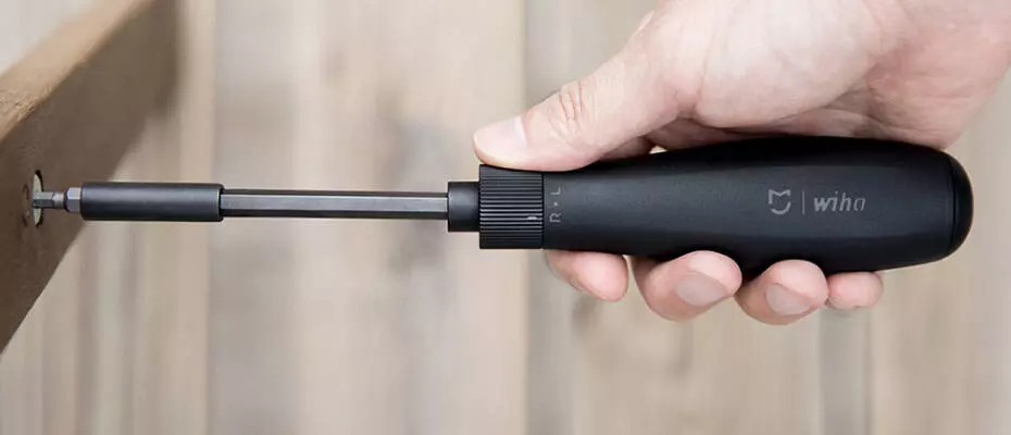 Отвёртка со сменными битами Xiaomi Mijia Wiha 8 in 1 Ratchet Screwdriver (10 предм.) Black (Черный)