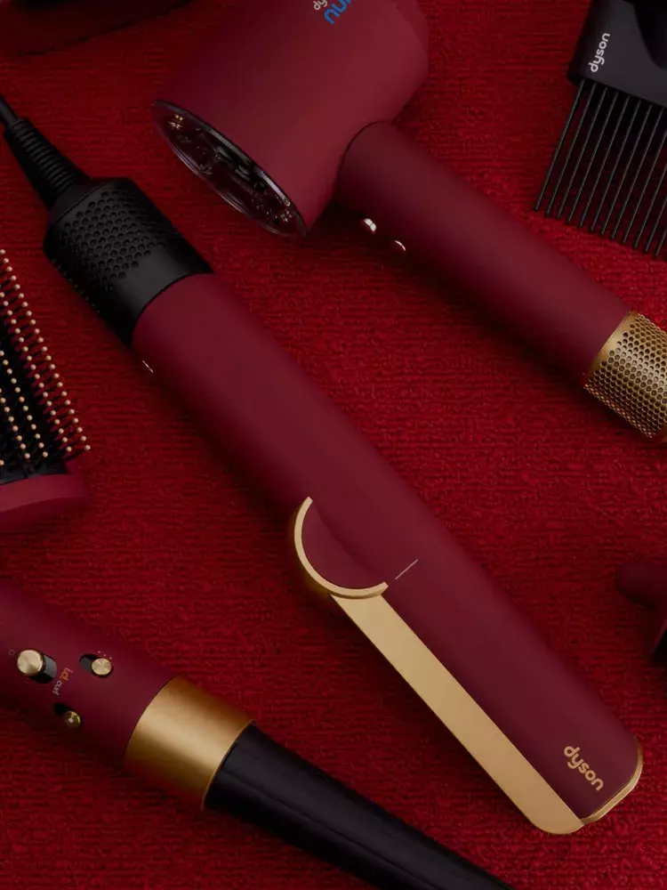 Выпрямитель Dyson Airstrait HT01 Red Velvet Выпрямитель Dyson Airstrait HT01 Red Velvet
