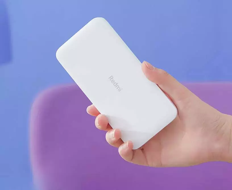 Аккумулятор Xiaomi Redmi Power Bank 10000 mAh (PB100LZM) White (Белый) Аккумулятор Xiaomi Redmi Power Bank 10000 mAh (PB100LZM) White (Белый)