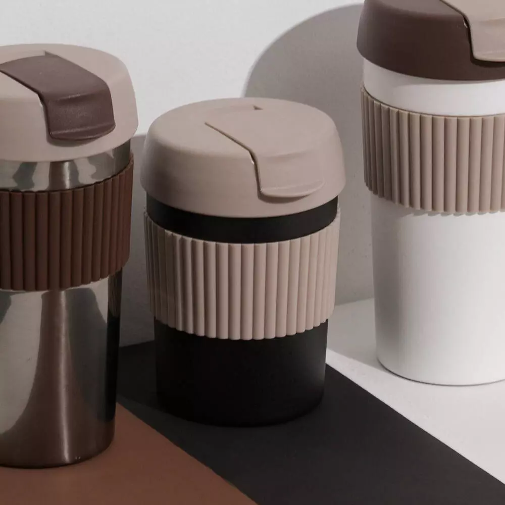 Термокружка Радуга Kiss Kiss Fish Rainbow Mini Vacuum Coffee Tumbler (0.36 л) (S-U35C) Black (Черный) Термокружка Радуга Kiss Kiss Fish Rainbow Mini Vacuum Coffee Tumbler (0.36 л) (S-U35C) Black (Черный)