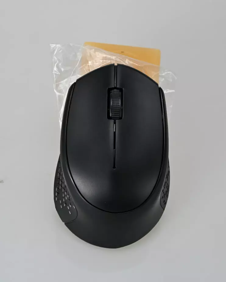 Беспроводная игровая мышь Bosston Q32 Black (Черный) Беспроводная игровая мышь Bosston Q32 Black (Черный)