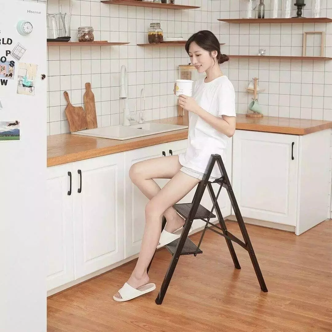 Складная лестница Xiaomi Mr. Bond Herringbone Household Folding Ladder (4 ступени) Black (Черный) Складная лестница Xiaomi Mr. Bond Herringbone Household Folding Ladder (4 ступени) Black (Черный)