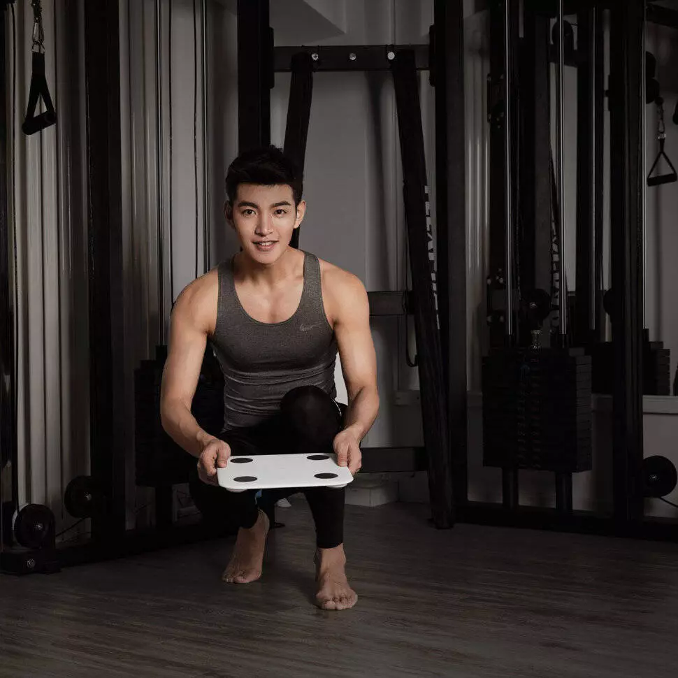 Весы электронные Xiaomi Body Composition Scale 2 (XMTZC05HM) White (Белый) Весы электронные Xiaomi Body Composition Scale 2 (XMTZC05HM) White (Белый)