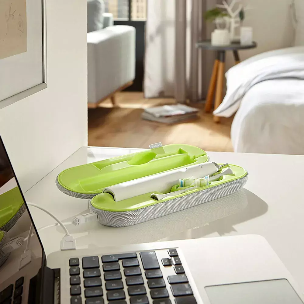 Ультразвуковая зубная щетка Philips Sonicare Diamond Clean (HX9340) - фото 4