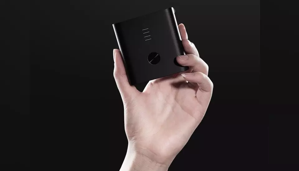 Купить Зарядное устройство Xiaomi с Power Bank ZMI 6700 mAh - фото 1 Купить Зарядное устройство Xiaomi с Power Bank ZMI 6700 mAh - фото 1