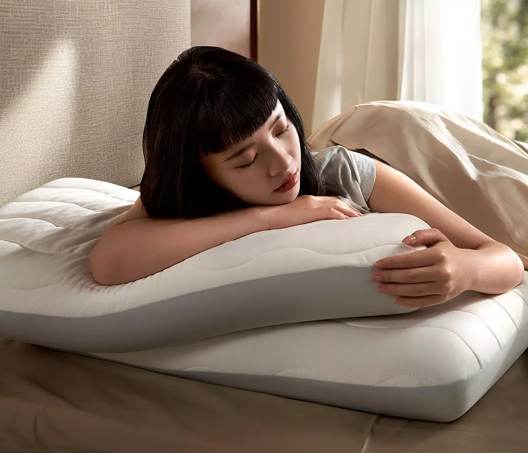 Ортопедическая подушка Xiaomi Mijia Pillow (MJSSZ018H) - фото 3 Ортопедическая подушка Xiaomi Mijia Pillow (MJSSZ018H) - фото 3