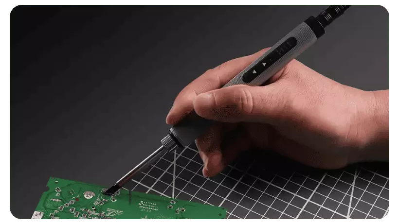 Паяльник Xiaomi RONGUAN Intelligent Portable Soldering Iron WP72 - фото 3 Паяльник Xiaomi RONGUAN Intelligent Portable Soldering Iron WP72 - фото 3