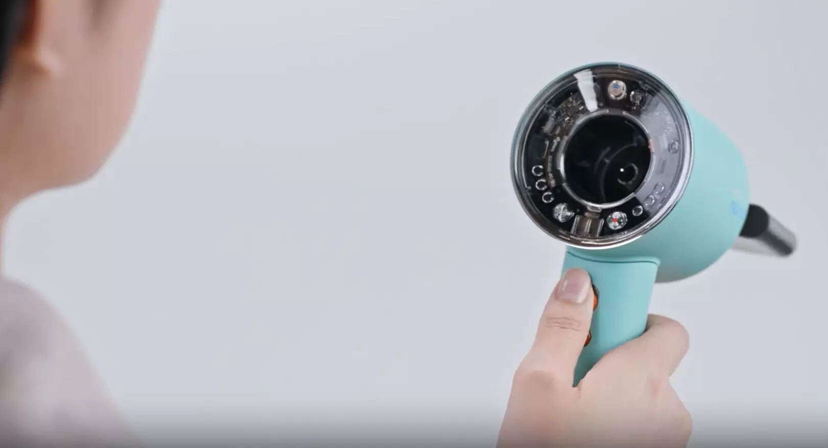 Фен Dyson HD16 Vinca Blue (без кейса) - фото 4 Фен Dyson HD16 Vinca Blue (без кейса) - фото 4