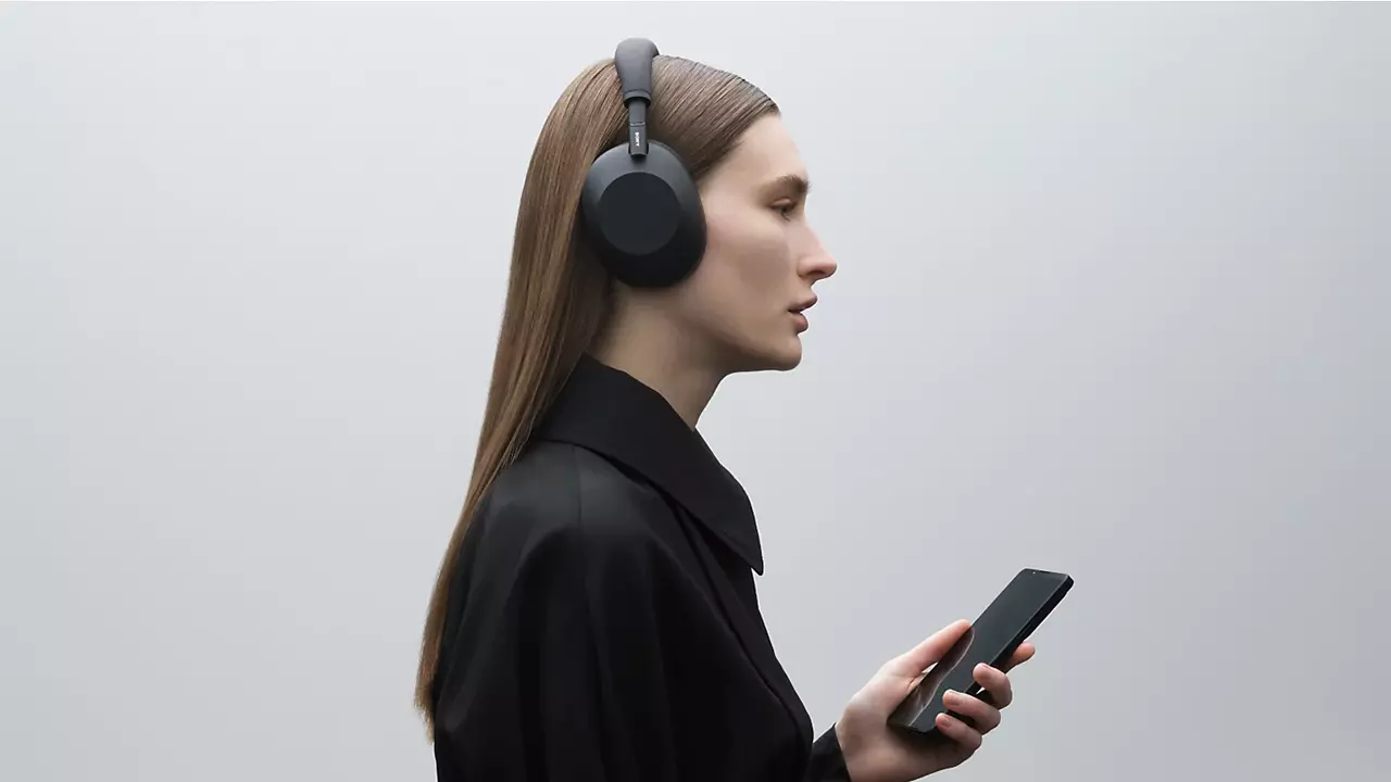 Беспроводные наушники с шумоподавлением Sony WH-1000XM6 - фото 10 Беспроводные наушники с шумоподавлением Sony WH-1000XM6 - фото 10