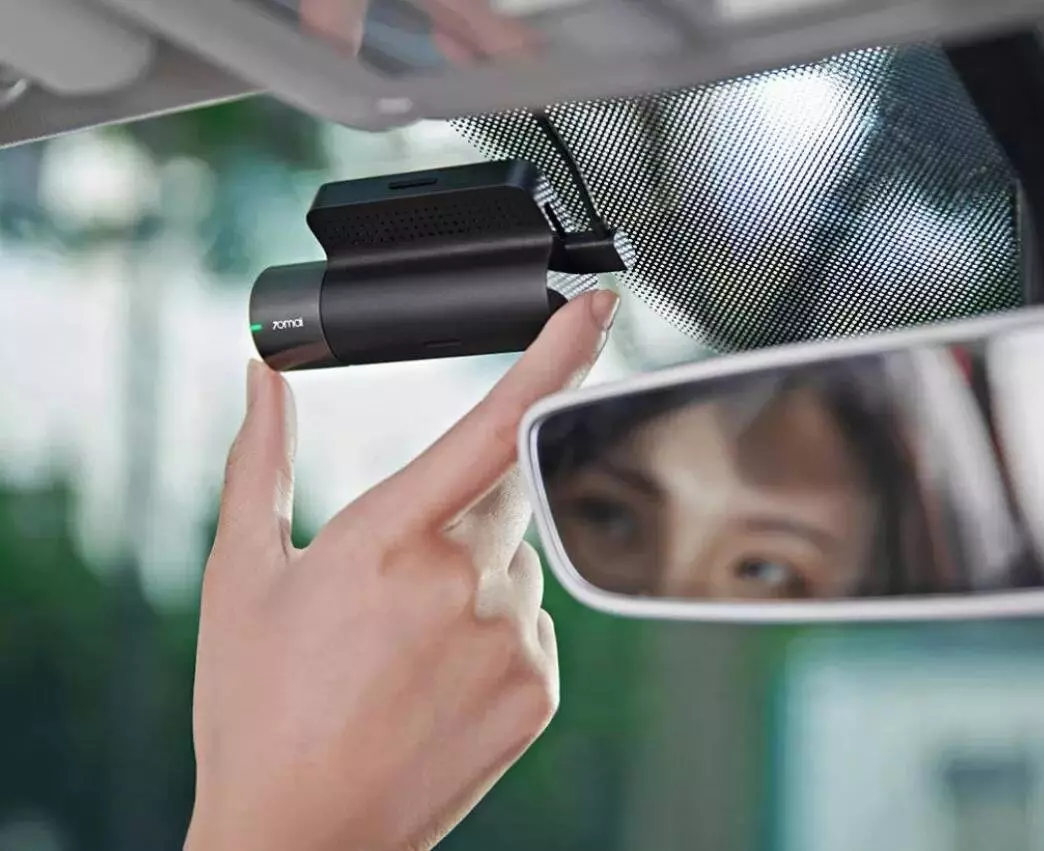Видеорегистратор 70mai Mini Dash Cam Midrive D05 - фото 5 Видеорегистратор 70mai Mini Dash Cam Midrive D05 - фото 5