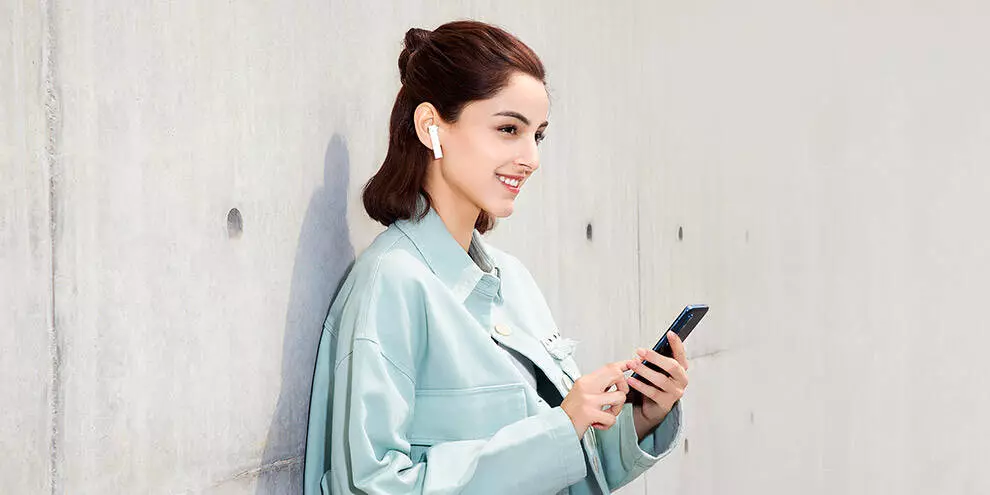 Беспроводные наушники Xiaomi True Wireless Earphones 2 Basic - фото 5 Беспроводные наушники Xiaomi True Wireless Earphones 2 Basic - фото 5
