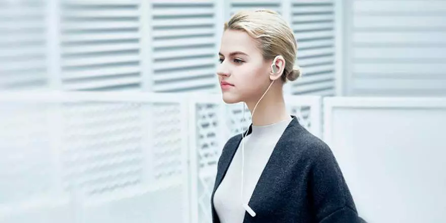 Беспроводные наушники Xiaomi Sport Bluetooth Headset - фото 5 Беспроводные наушники Xiaomi Sport Bluetooth Headset - фото 5