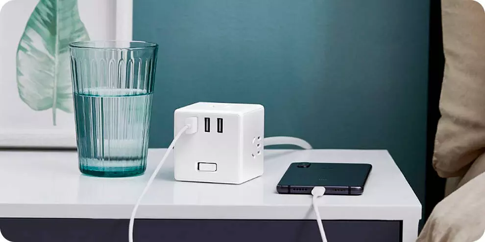 Сетевое зарядное устройство Xiaomi Mijia Rubik's Cube Converter - фото 6 Сетевое зарядное устройство Xiaomi Mijia Rubik's Cube Converter - фото 6